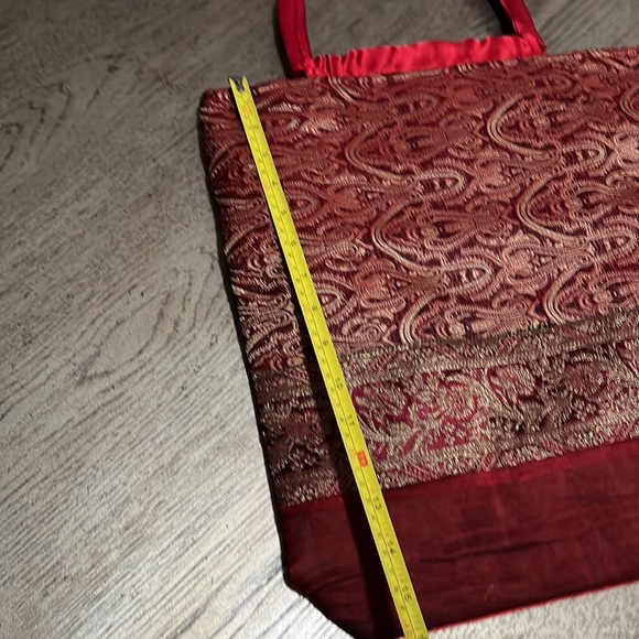 Handled Bag - Picture 5 of 5